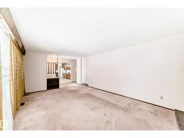 Stony Plain, AB T7Z1C4,4813 52 AV