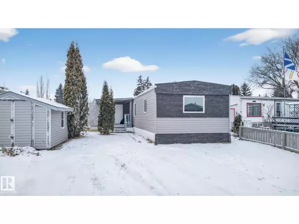 Edmonton, AB T5Y4M2,543 EVERGREEN ST NW