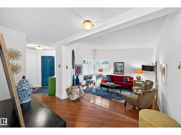 Edmonton, AB T6G0K9,11627 76 AV NW