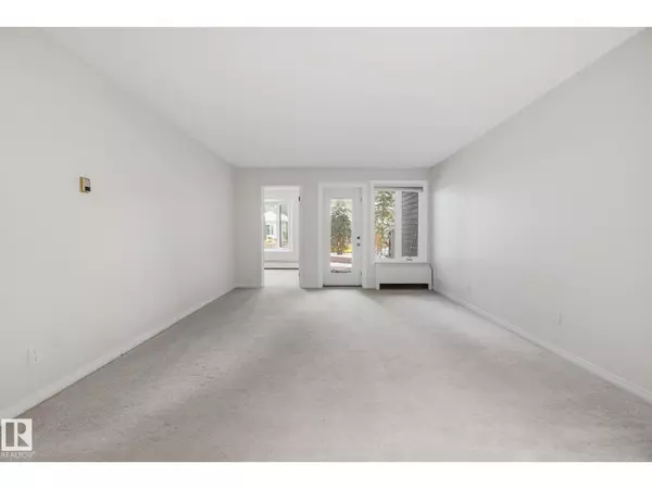 Edmonton, AB T6G0R4,#101 11115 80 AV NW