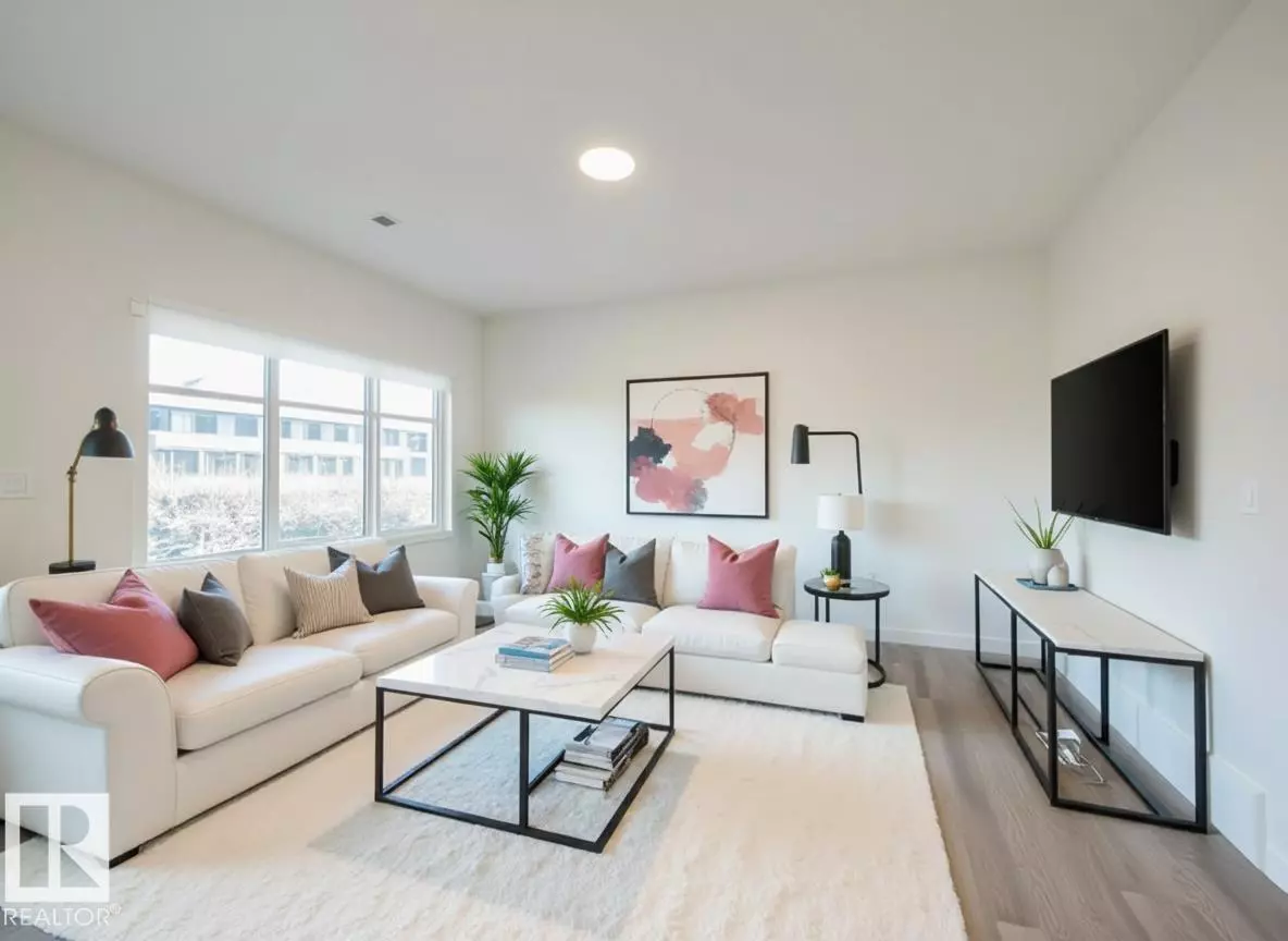 Edmonton, AB T5Y4G8,17436 2 ST NW