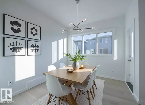 Edmonton, AB T5Y4K3,17732 7 ST NE