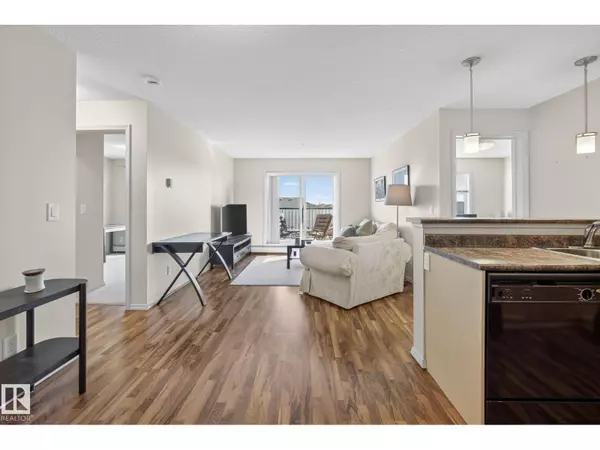 Edmonton, AB T5Z0G8,#310 6070 SCHONSEE WY NW