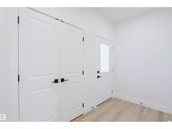 Leduc, AB T9E1V1,284 Munn WY