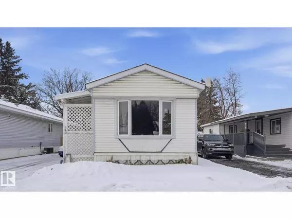 Edmonton, AB T5S1T7,880 West Coast Bay NW