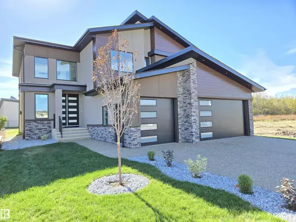 Edmonton, AB T5Y4J1,715 165 AV NE