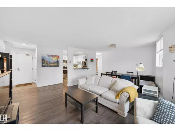 Edmonton, AB T5K2N5,#602 9916 113 ST NW