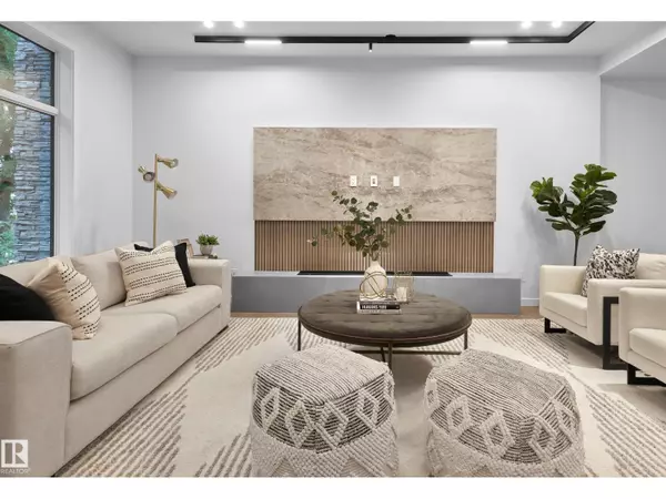 Edmonton, AB T6G1X2,8318 120 ST NW