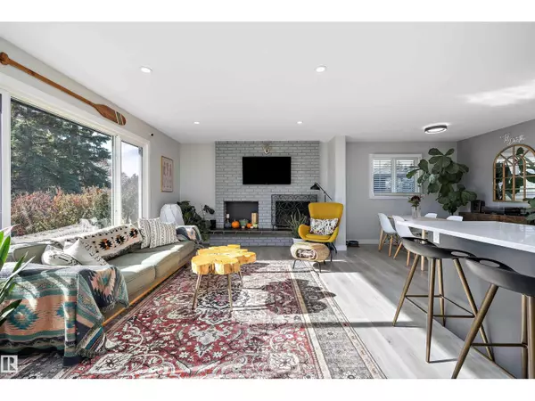 6304 94A AV NW, Edmonton, AB T6B0Y8