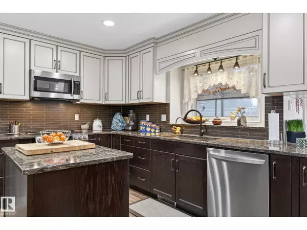 Fort Saskatchewan, AB T8L3X3,465 RIVERPARK