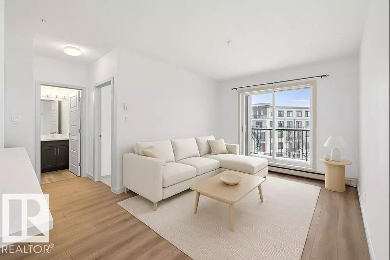 #318 1144 ADAMSON DR SW, Edmonton, AB T6W2X7