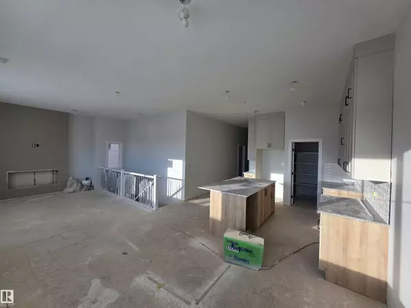 Spruce Grove, AB T7X4E3,172 CALEDON CR