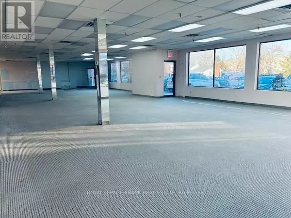 Whitby (downtown Whitby), ON L1N2H7,114 Dundas ST East #102B