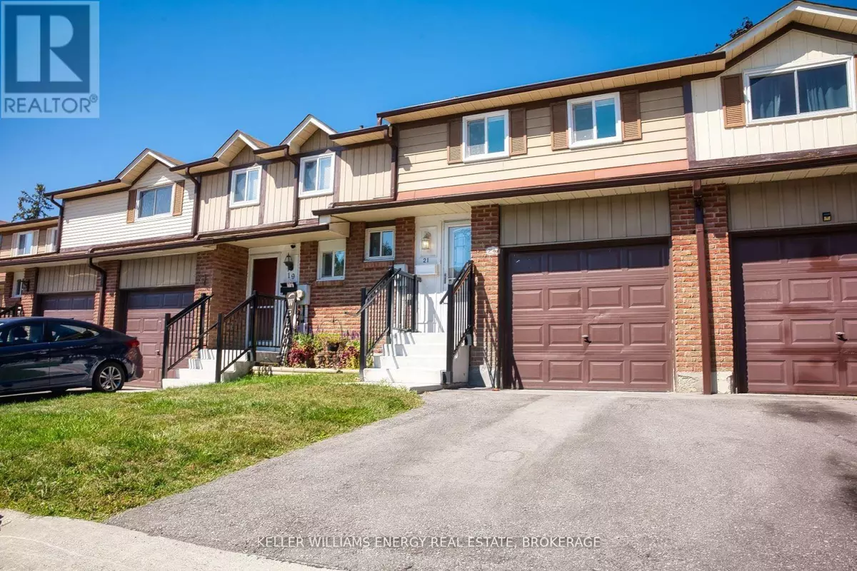 Ajax (south East), ON L1S3R4,21 Parker CRES #32