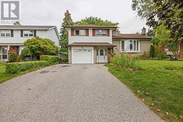 157 LABRADOR DRIVE, Oshawa (donevan), ON L1H7E4