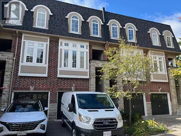 14 OLIVER MEWS, Toronto (woodbine Corridor), ON M4L3E4