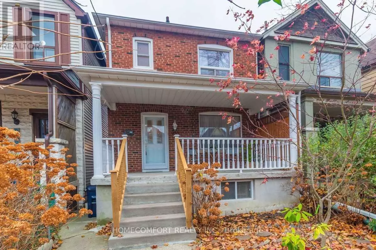 Toronto (playter Estates-danforth), ON M4K1Y6,253 FULTON AVENUE