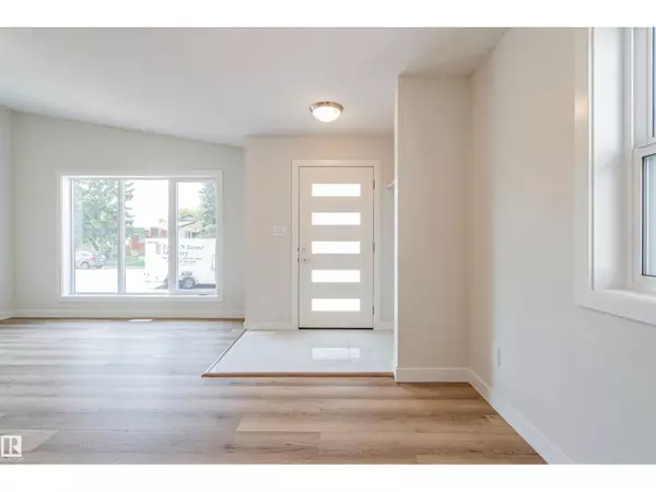 Edmonton, AB T5B3S5,12125 88 ST NW