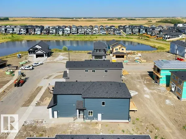 St. Albert, AB T8N8C4,53 Eldridge Point