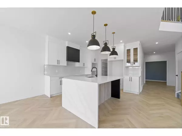 1558 SISKIN LINK LI NW, Edmonton, AB T5S0V1