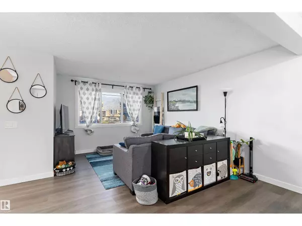 Edmonton, AB T6L4J1,3320 48 ST NW