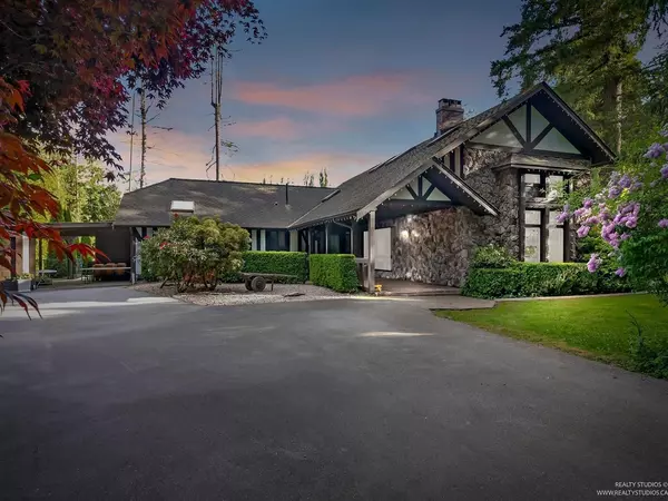 Langley, BC V2Z1X4,20077 FERNRIDGE CRESCENT