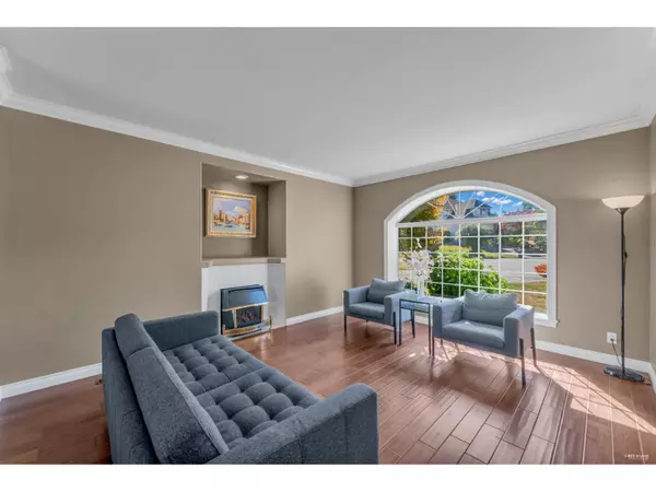 Surrey, BC V4N3E4,9076 160A STREET