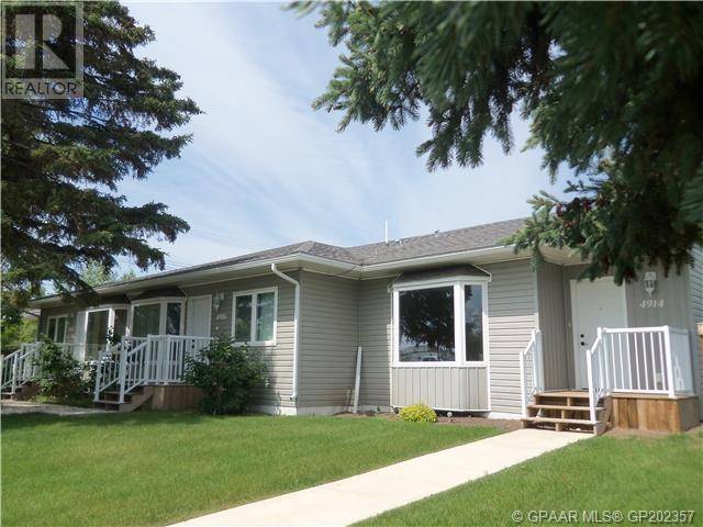 4920 52 Avenue, Grimshaw, AB T0H1W0