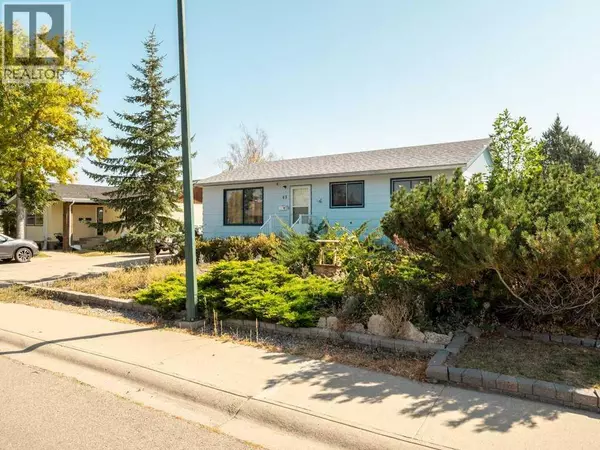 Lethbridge, AB T1K4N7,43 Ryerson Road W