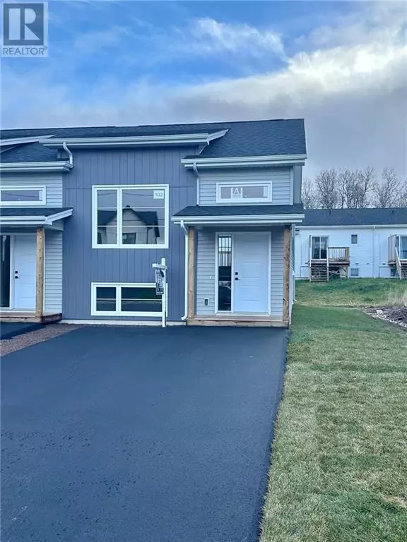 102 Ernest Street, Dieppe, NB E1A4T2