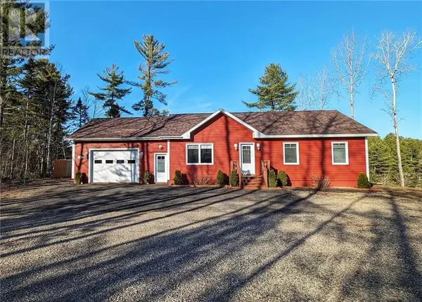 90 Timberland Drive, Bathurst, NB E2A4Z2