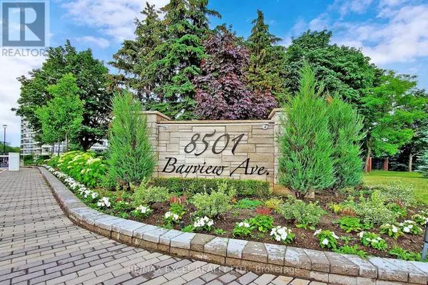 Richmond Hill (doncrest), ON L4B3J7,8501 Bayview AVE #808