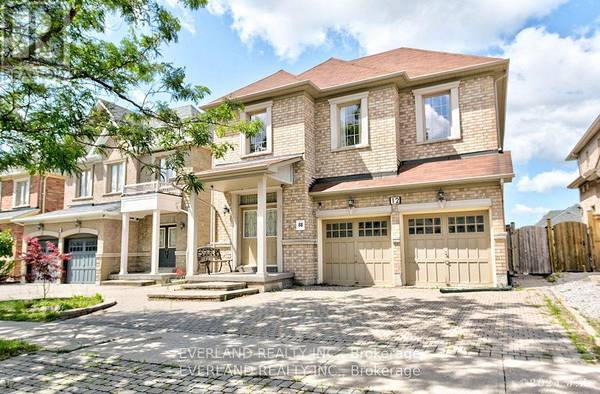 12 FERRETTI STREET, Vaughan (patterson), ON L6A0H7