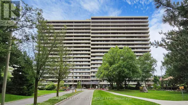 8111 Yonge ST #1807, Markham (royal Orchard), ON L3T4V9