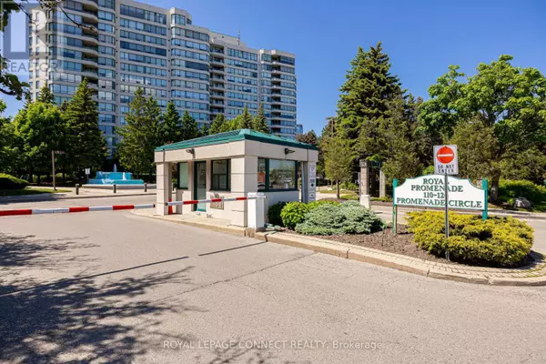 Vaughan (brownridge), ON L4J7W9,120 Promenade CIR #PH214