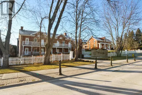 Vaughan (kleinburg), ON L0J1C0,10360 Islington AVE #110