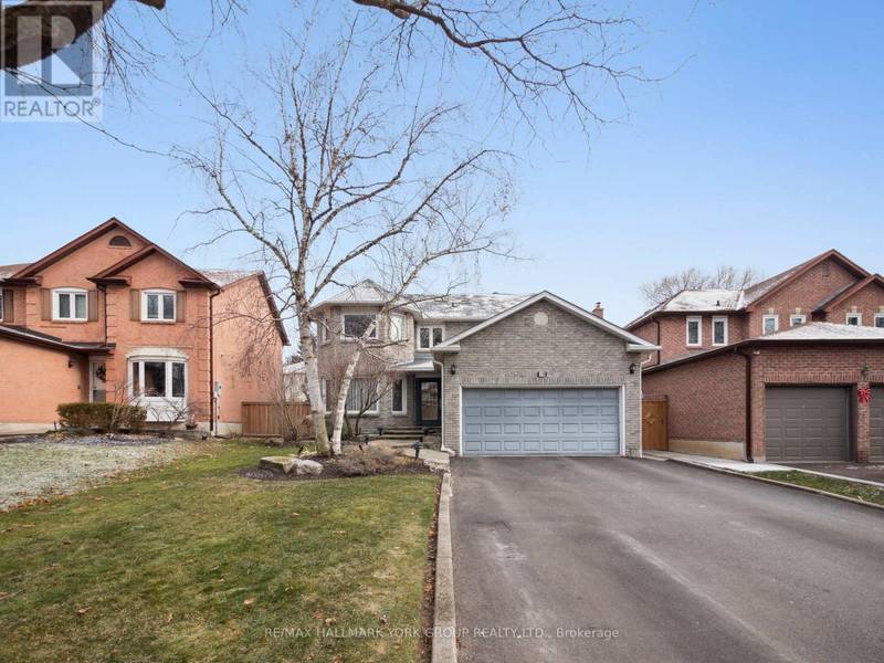 18 MOWATT COURT, Markham (thornlea), ON L3T6V6