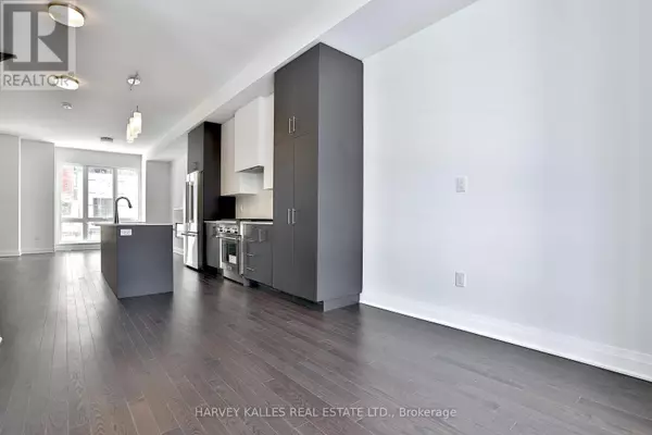 Vaughan (uplands), ON L4J8A2,300 Atkinson AVE #POTL 11