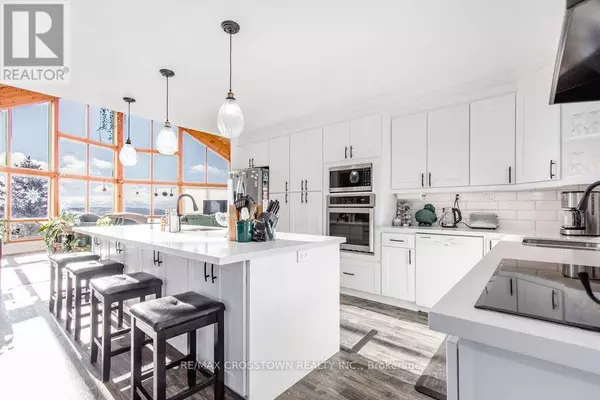 Essa, ON L0L1N0,5556 10TH SIDEROAD ROAD