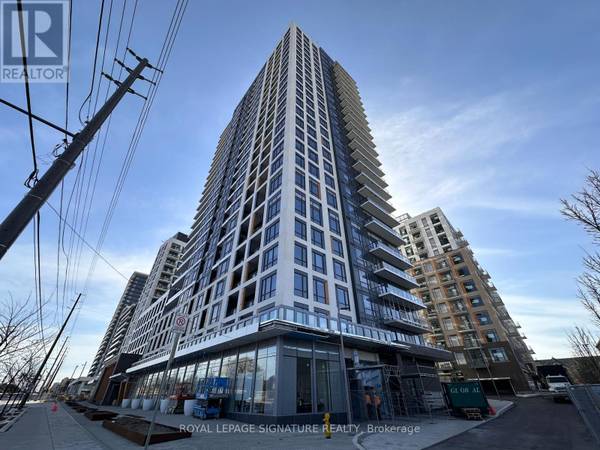 7950 BATHURST ST #402, Vaughan (beverley Glen), ON L4J0L4