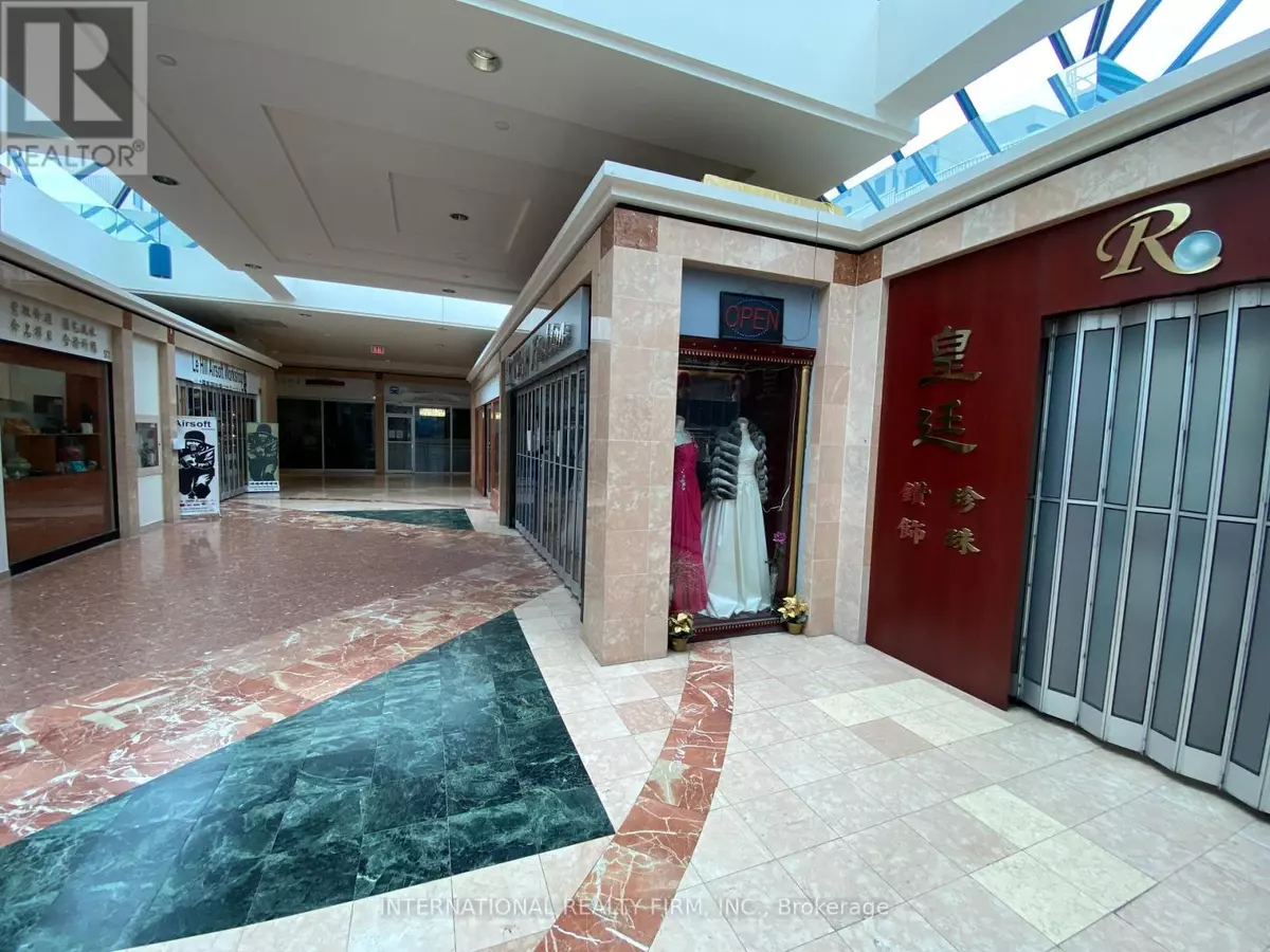 Richmond Hill (beaver Creek Business Park), ON L4P3B2,670 Highway 7 East #67