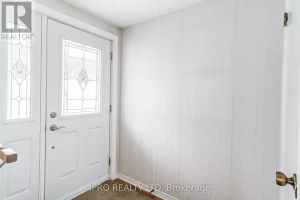 New Tecumseth, ON L0G1W0,2 BALSAM COURT