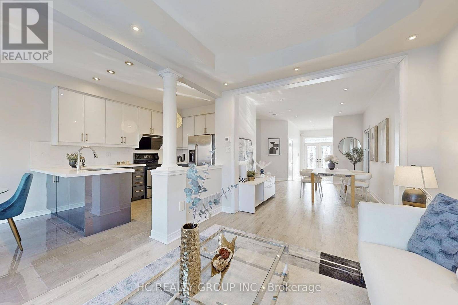 Vaughan (patterson), ON L4J8Z1,78 AUTUMN HILL BOULEVARD