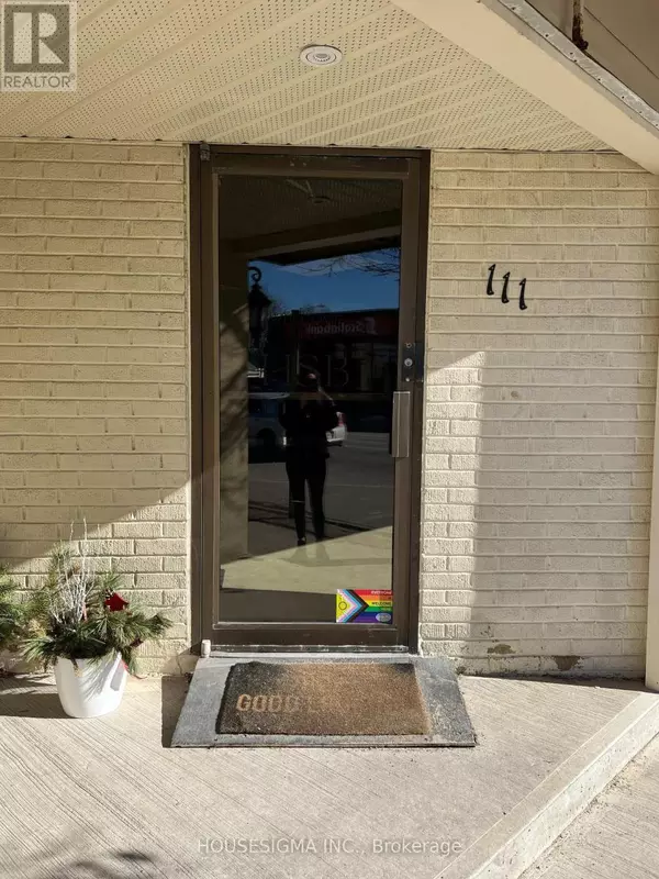 Georgina (sutton & Jackson's Point), ON L0E1R0,111 HIGH STREET