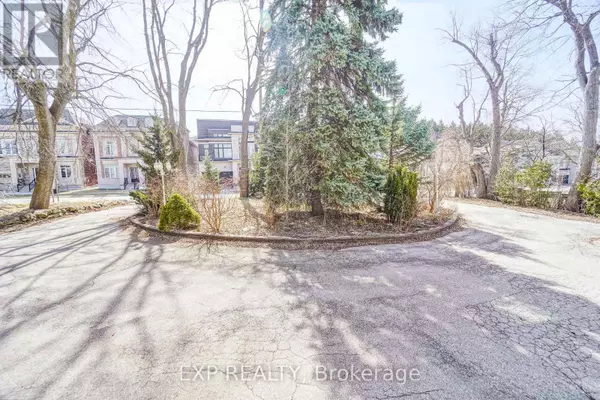 Richmond Hill (observatory), ON L4C1T2,142 HILLSVIEW DRIVE