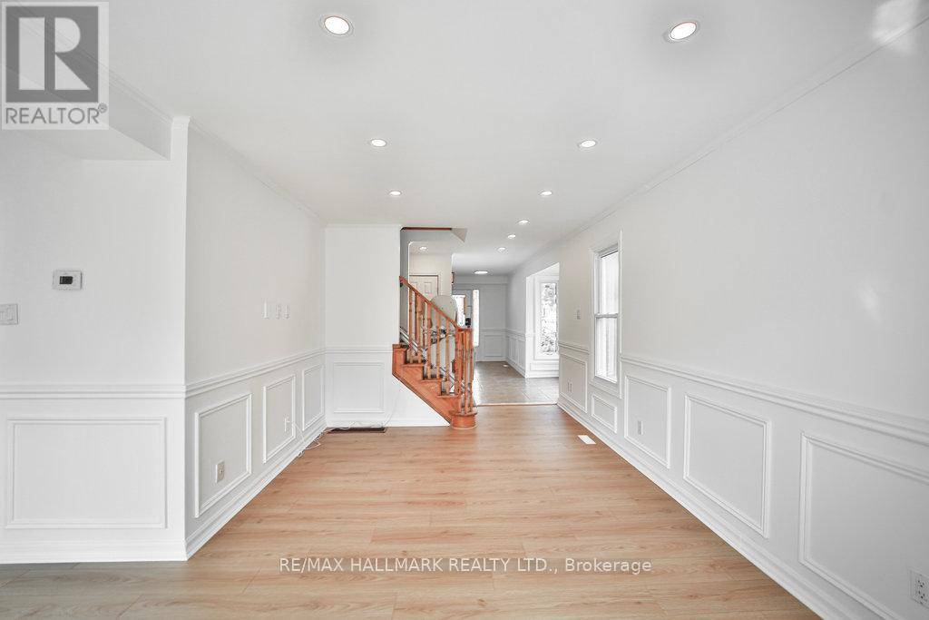 Richmond Hill (doncrest), ON L4B1N2,51 QUEENSMILL COURT