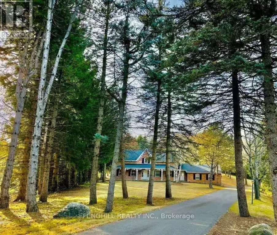Aurora (aurora Estates), ON L4G6W4,8 BLUE GRASS DRIVE