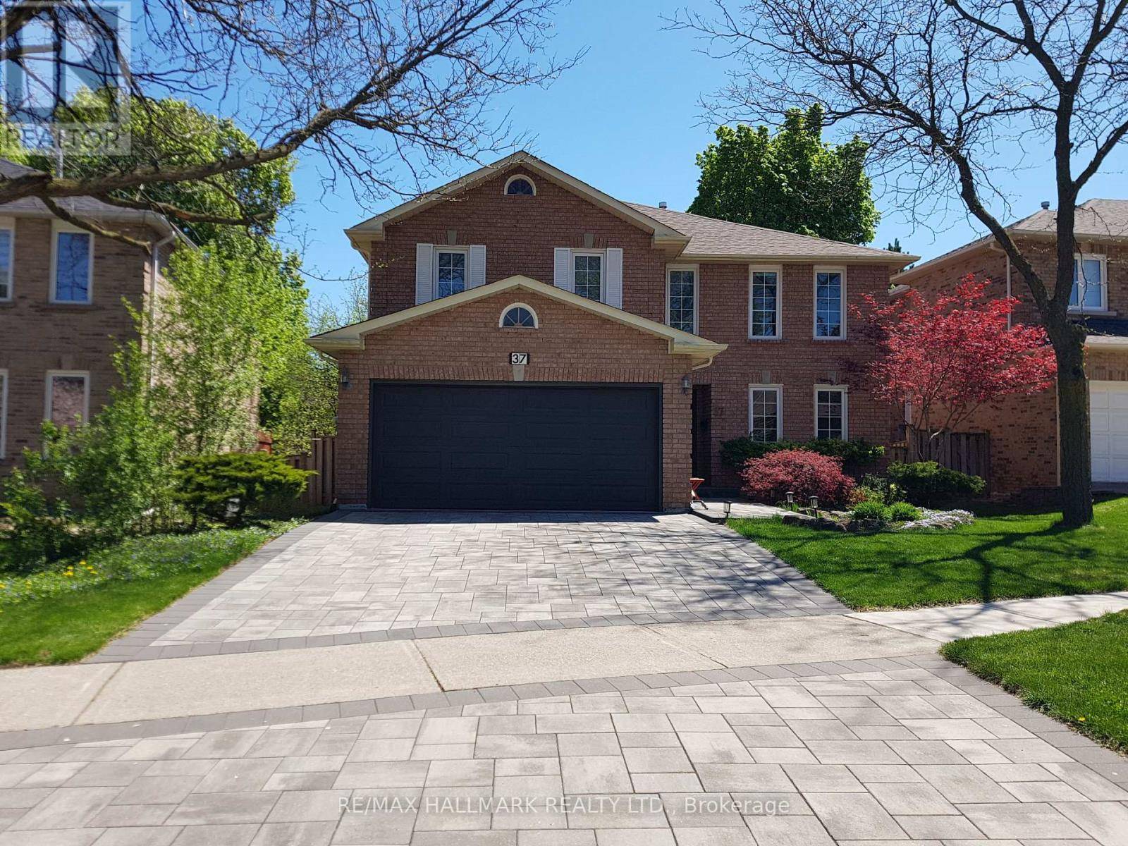 Richmond Hill (observatory), ON L4C8N7,37 ELMSLEY DRIVE