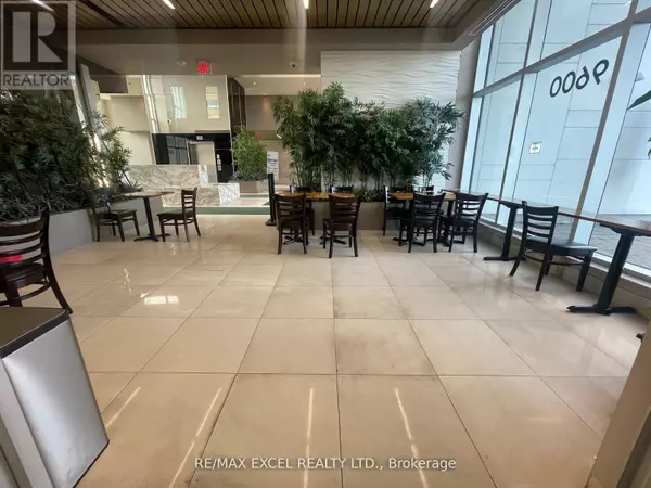 Richmond Hill (north Richvale), ON L4C1V6,9610 Yonge ST #B1