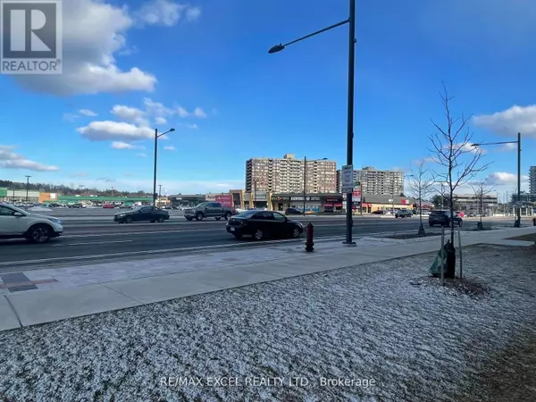 Richmond Hill (north Richvale), ON L4C1V6,9610 Yonge ST #B1